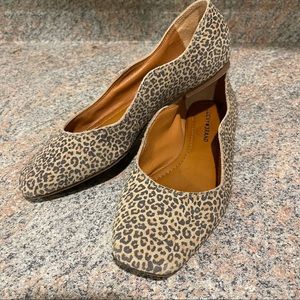 Lucky Brand Dellie Leopard Print Flats Size 9.5